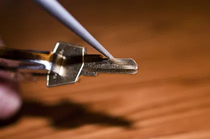 Roxbury MA Locksmith Store Roxbury, MA 617-855-5986 - broken-key-extraction